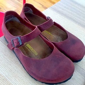 sz 39 Red Birkenstock Mary Janes UNIQUE and BEAUTIFUL, worn very few times!